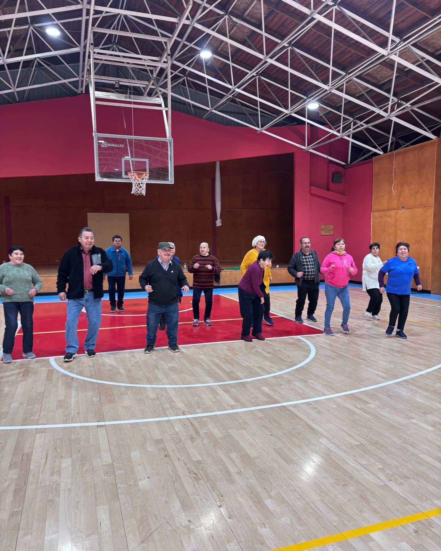 Encuentro de Música y Danza para Personas Mayores en Curaco de Vélez